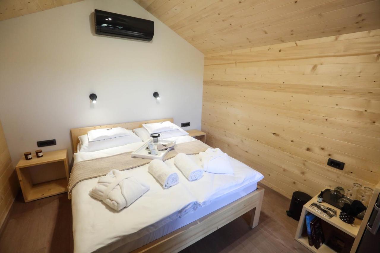 Готель Healthy House Glamping Копер Екстер'єр фото