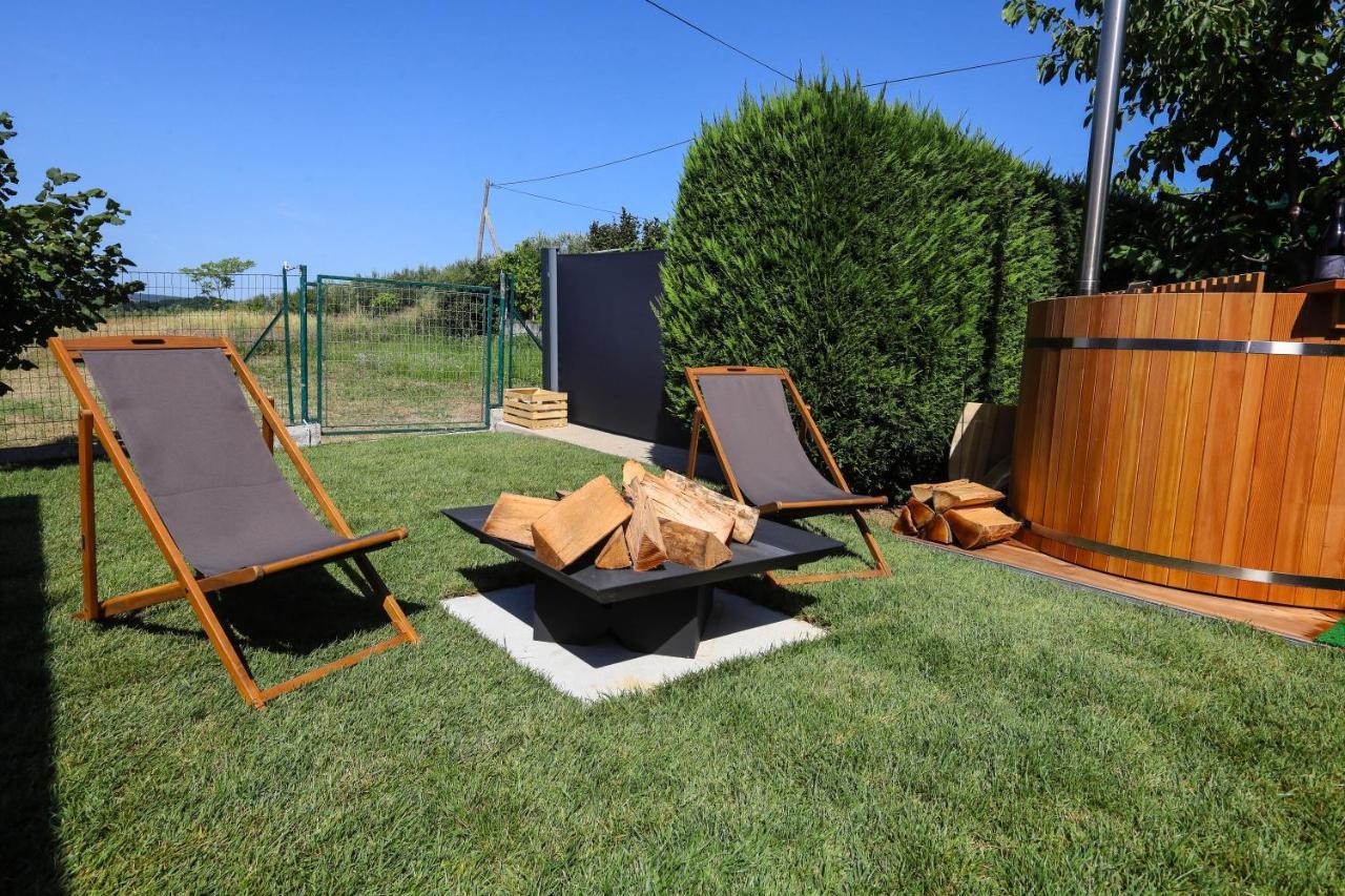 Готель Healthy House Glamping Копер Екстер'єр фото